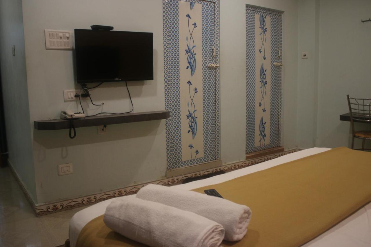 Hotel Sikara, Kumbakonam Exterior foto